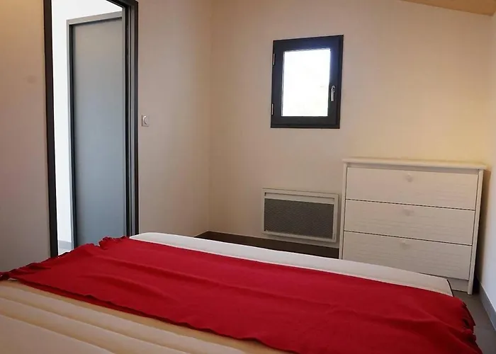 Maison Familiale 10 Pers, Annexe, 250m, Wifi, Parking, Jardin Clos, Terrasse Avec Pergola - Fr-1-224b-163 Prázdninový dům