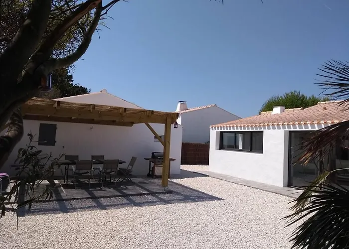 Prázdninový dům Maison Familiale 10 Pers, Annexe, 250m, Wifi, Parking, Jardin Clos, Terrasse Avec Pergola - Fr-1-224b-163 *