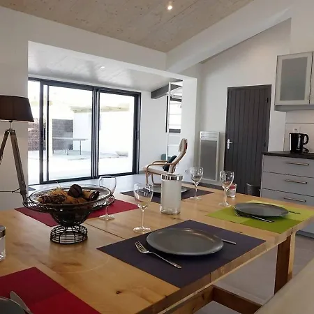 Maison Familiale 10 Pers, Annexe, 250m, Wifi, Parking, Jardin Clos, Terrasse Avec Pergola - Fr-1-224b-163