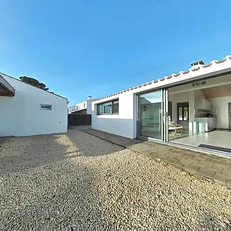 Maison Familiale 10 Pers, Annexe, 250m, Wifi, Parking, Jardin Clos, Terrasse Avec Pergola - Fr-1-224b-163