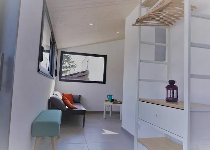 Maison Familiale 10 Pers, Annexe, 250m, Wifi, Parking, Jardin Clos, Terrasse Avec Pergola - Fr-1-224b-163