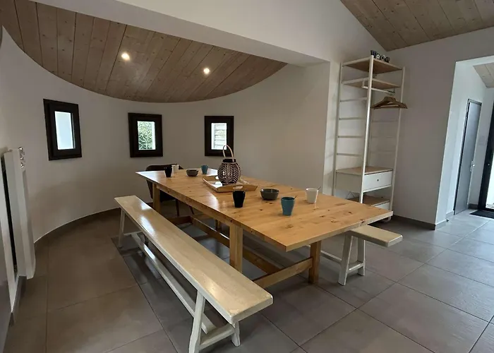 Maison Familiale 10 Pers, Annexe, 250m, Wifi, Parking, Jardin Clos, Terrasse Avec Pergola - Fr-1-224b-163 *