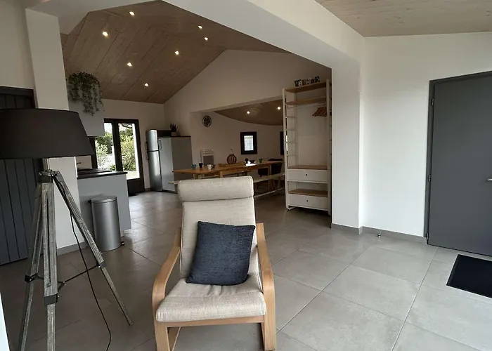 度假居 Maison Familiale 10 Pers, Annexe, 250m, Wifi, Parking, Jardin Clos, Terrasse Avec Pergola - Fr-1-224b-163 诺亚芒提亚